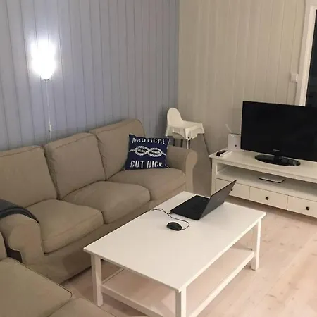 Вилла Baeroy, West Facing 2, Terrace, 7 Beds, Boat Крагерё